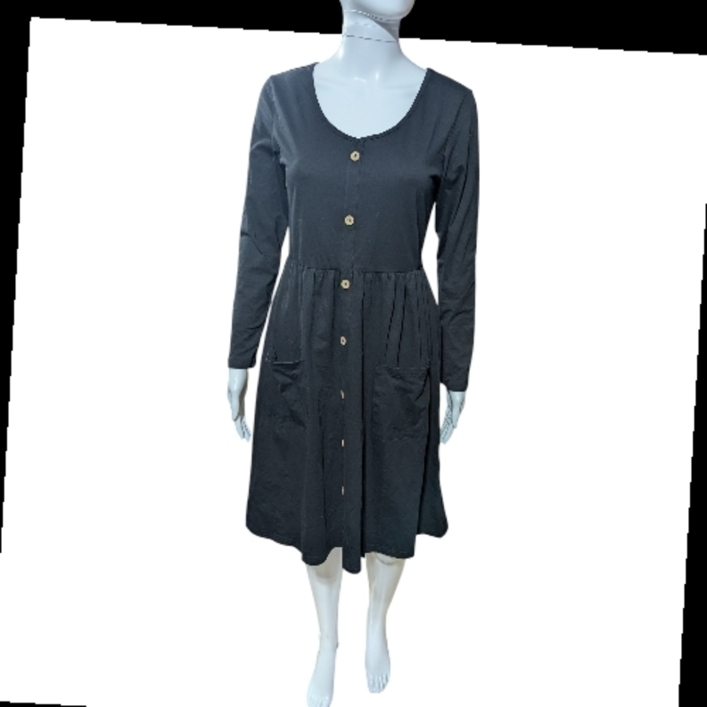Elegant Long Sleeve Black Dress with Button Accents